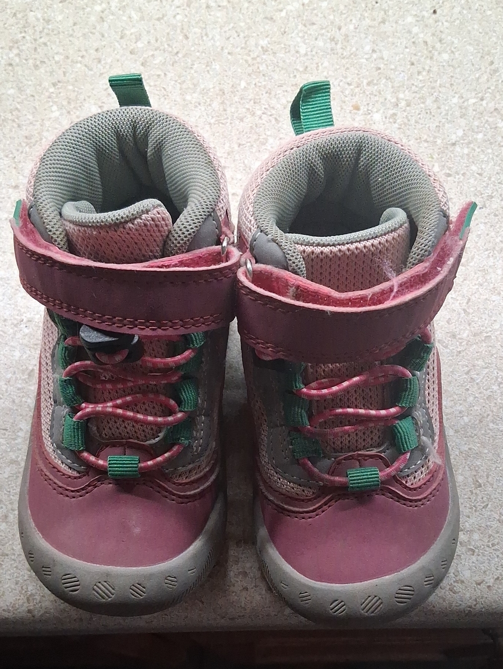 Mishansha Pink and Gray Kids High-Top Boots with Green Tabs
